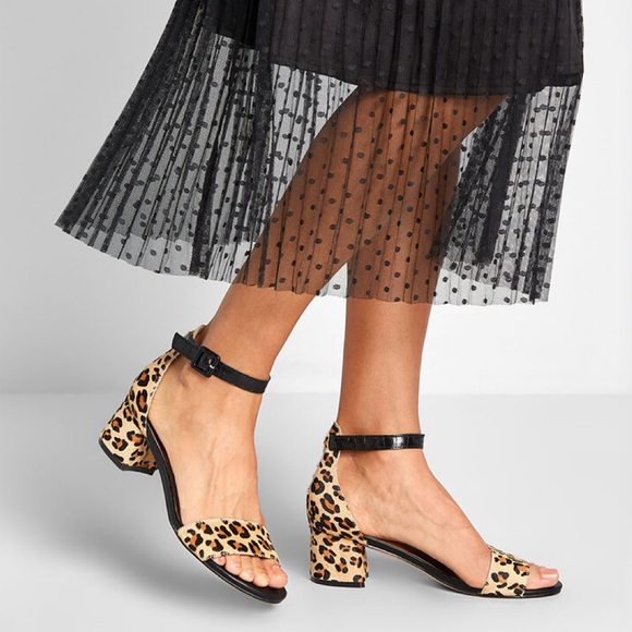 NEW Cheetah Heels - Picture 2 of 16